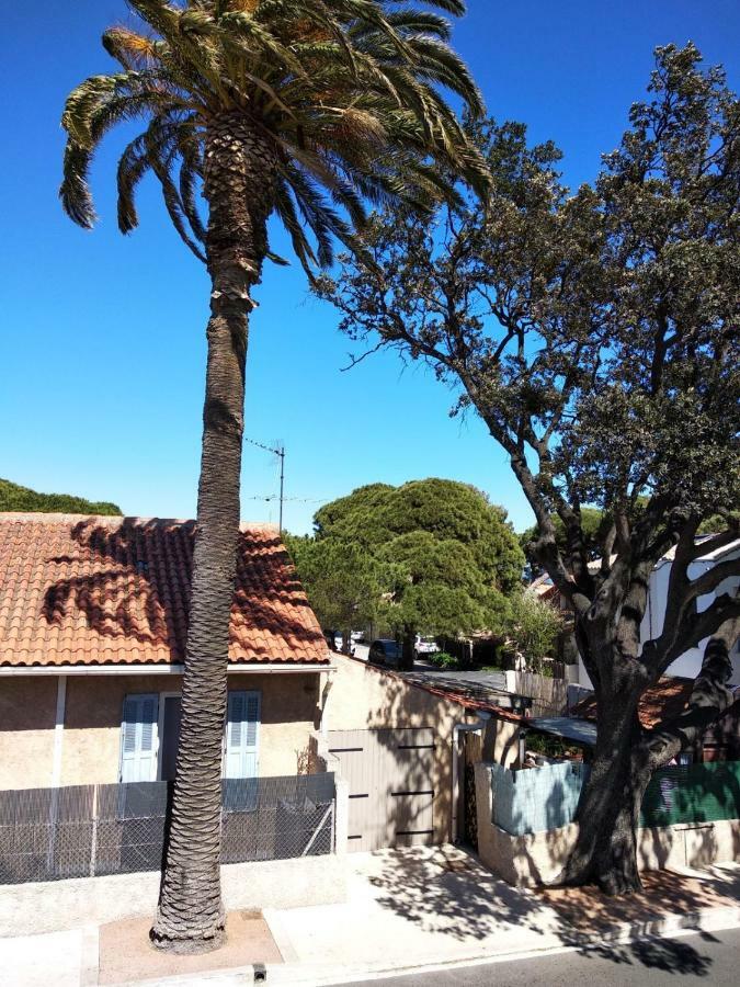 Appartement Duplex 4 Personnes A 200M De La Mer à Hyères Extérieur photo
