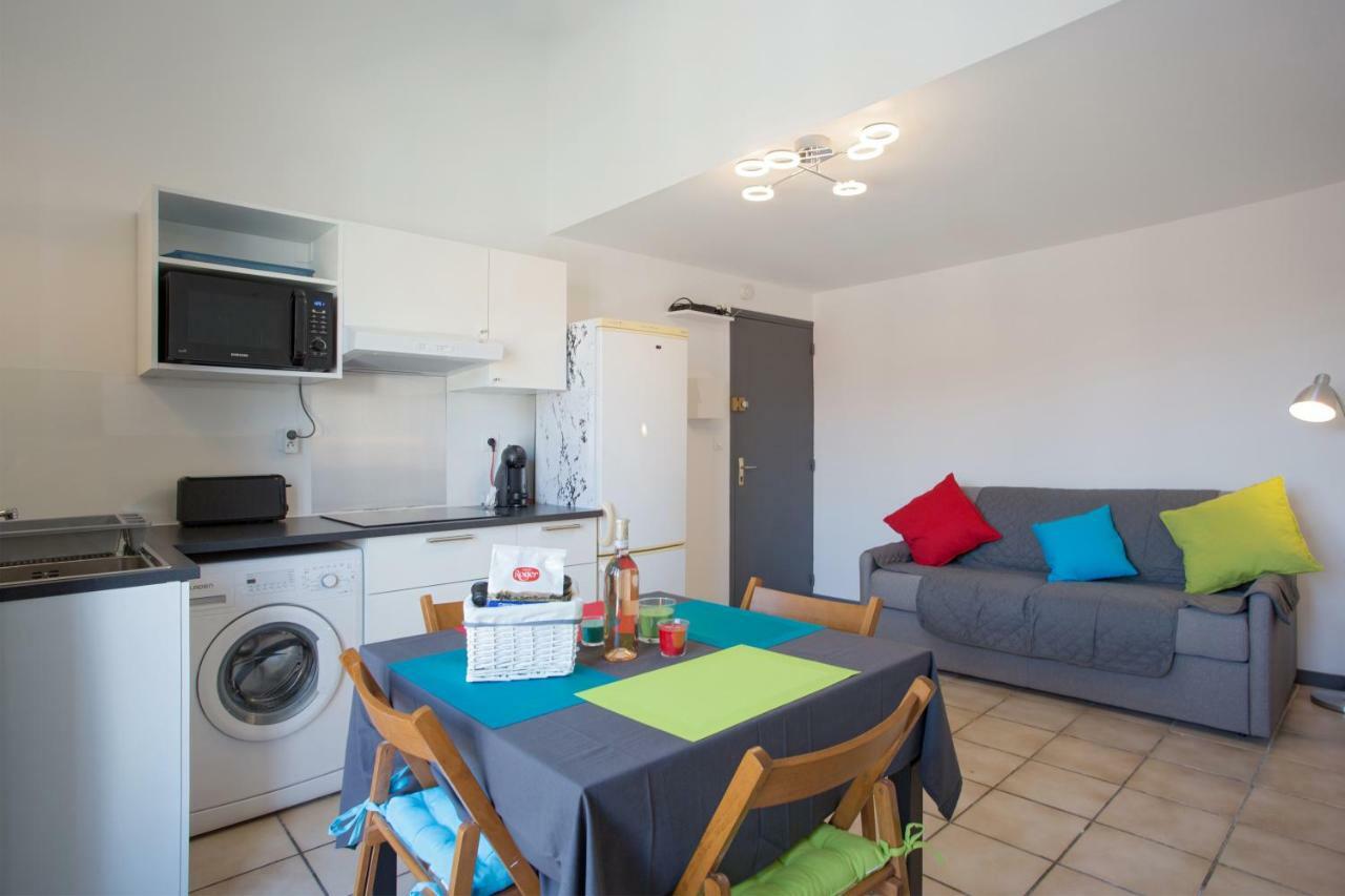Appartement Duplex 4 Personnes A 200M De La Mer à Hyères Extérieur photo
